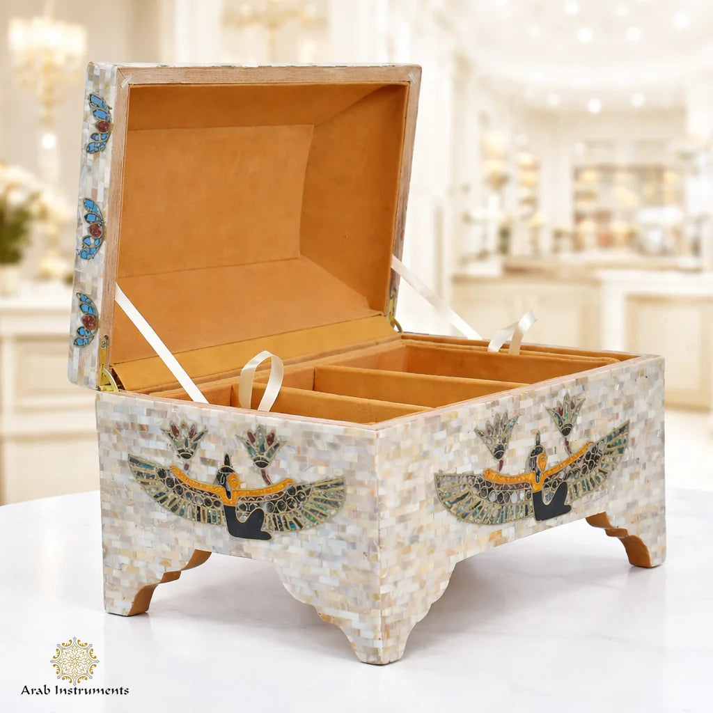 Handmade Egyptian mother-of-pearl jewelry box with traditional pearl inlay