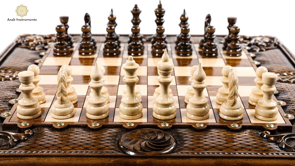 Hand Carved Premium Chess / Backgammon Ornamental Stunning Pattern #AI31214