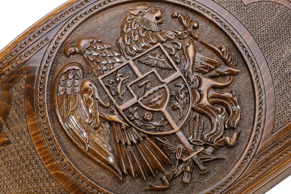 Hand Carved Premium Backgammon Arms #AI11331