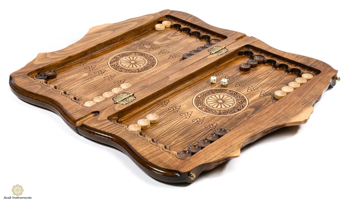 Hand Carved Luxury Chess / Backgammon Board Ornamental #AI31123