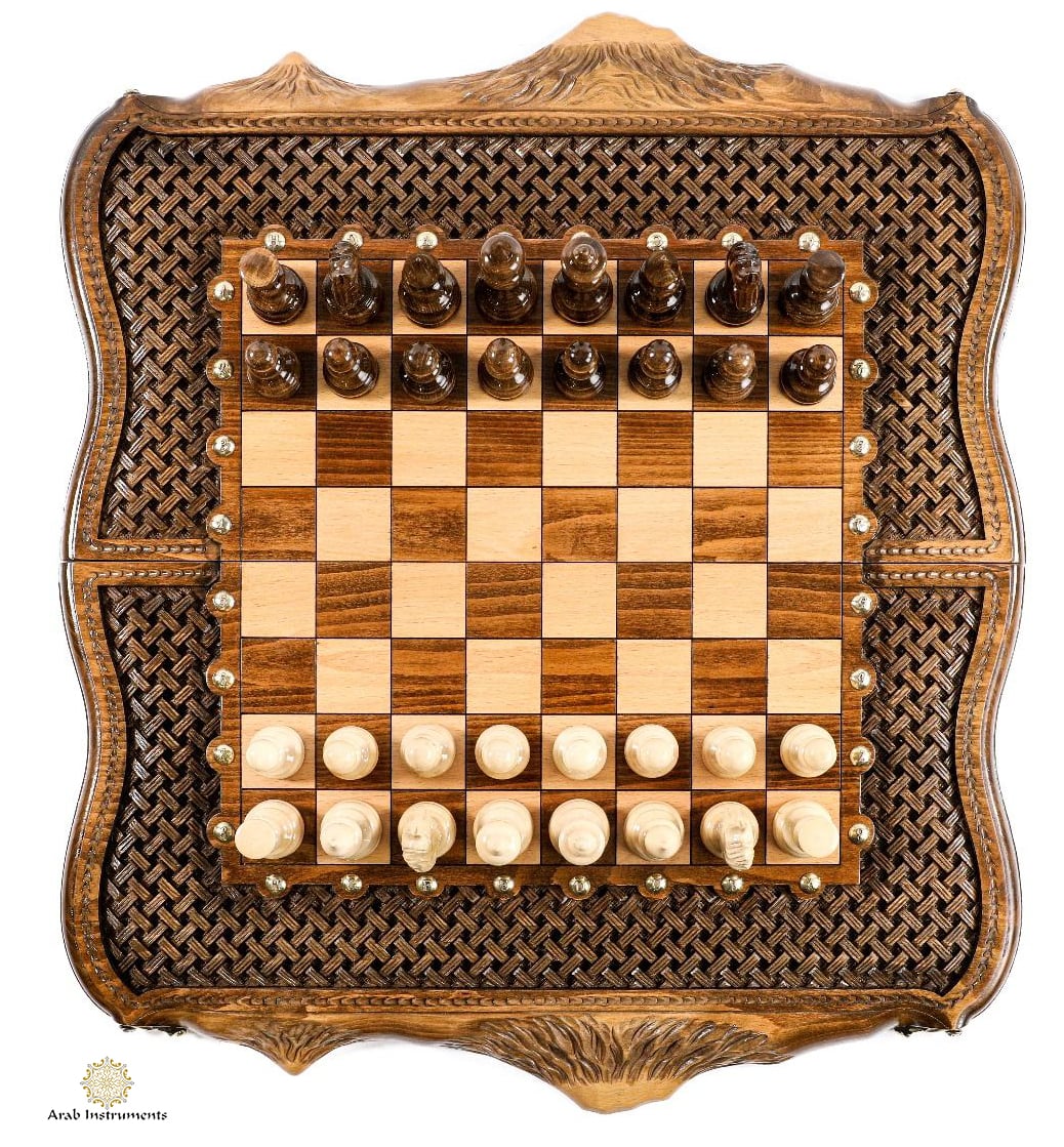 Hand Carved Luxury Chess / Backgammon Board Ornamental #AI31123