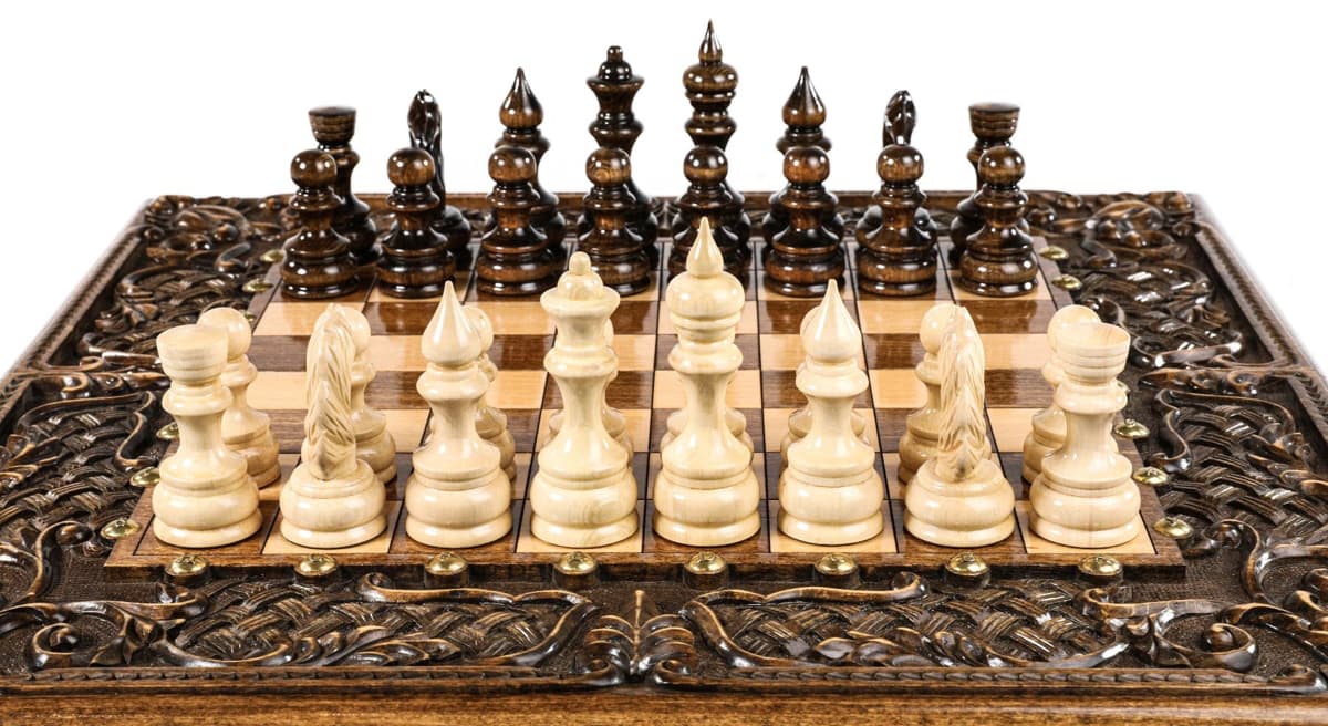 Hand Carved Premium Chess / Backgammon Ornamental Braid Pattern #AI31273