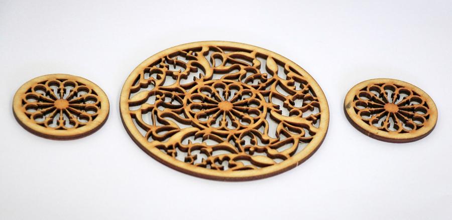 Round Oud Rosettes Special Set of 3