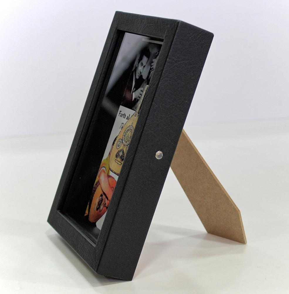 Small 3D Frame - Farid Al Atrash with his Oud
