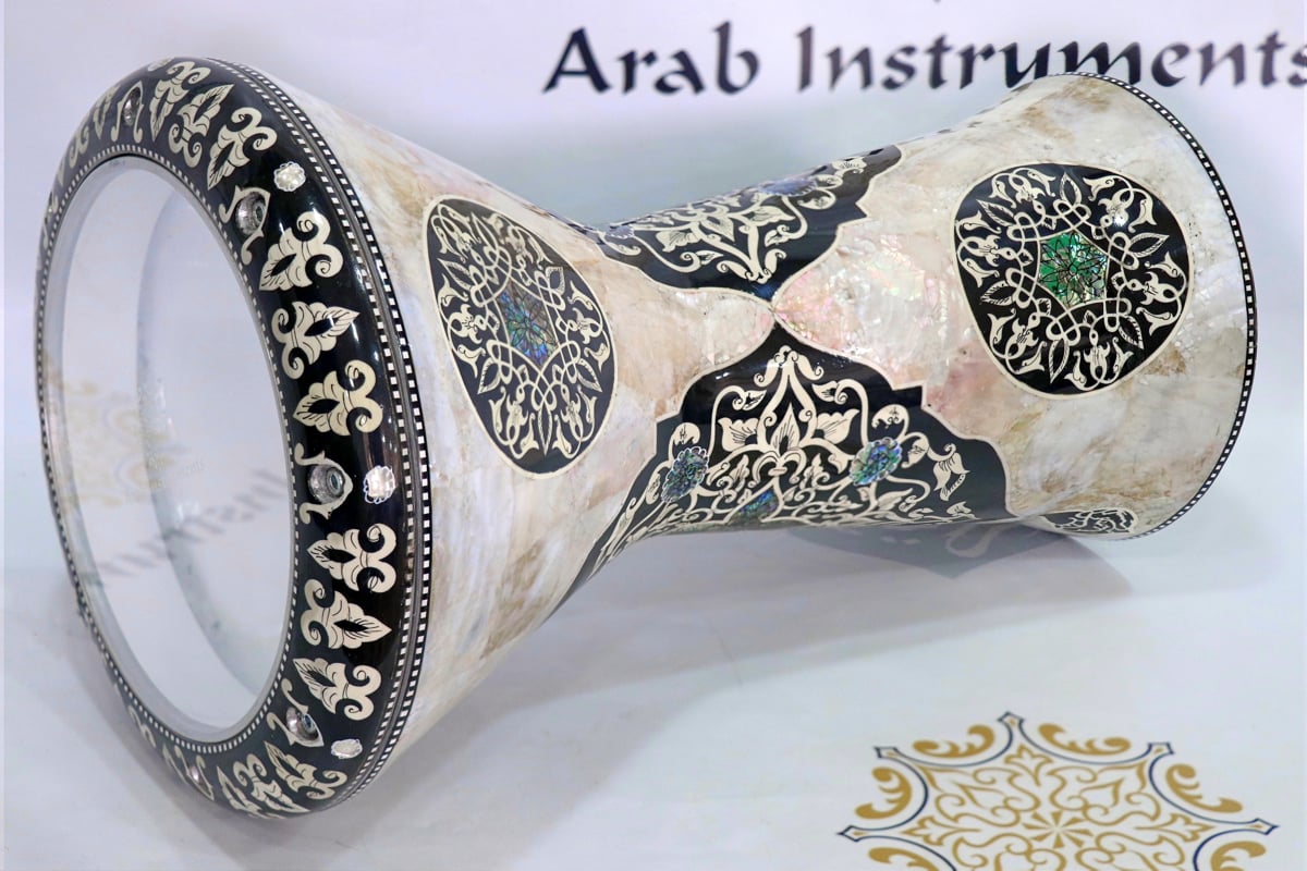 Sombaty Plus Darbuka Doumbek Japanese The White Pearl Shield #2025