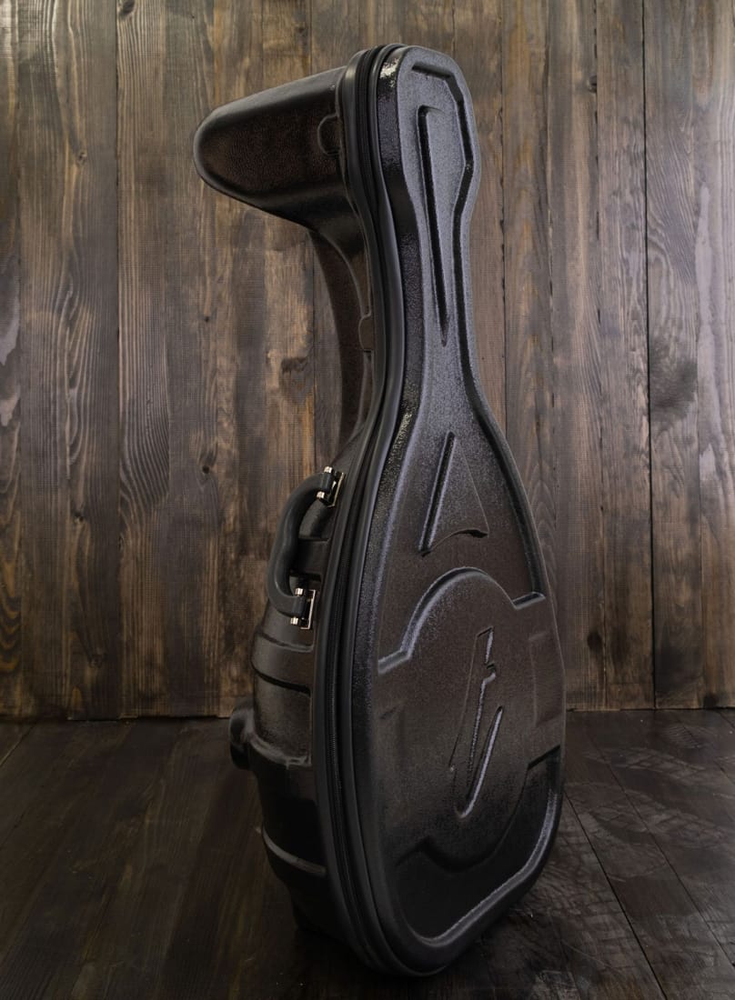 Exclusive Hard Case for Oud