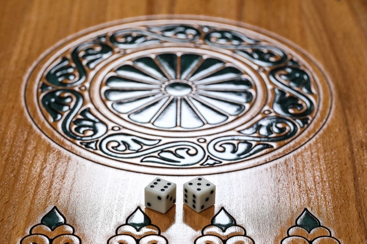 Superb Backgammon with Tree Branch Slices and Epoxy #AI11504turquoise