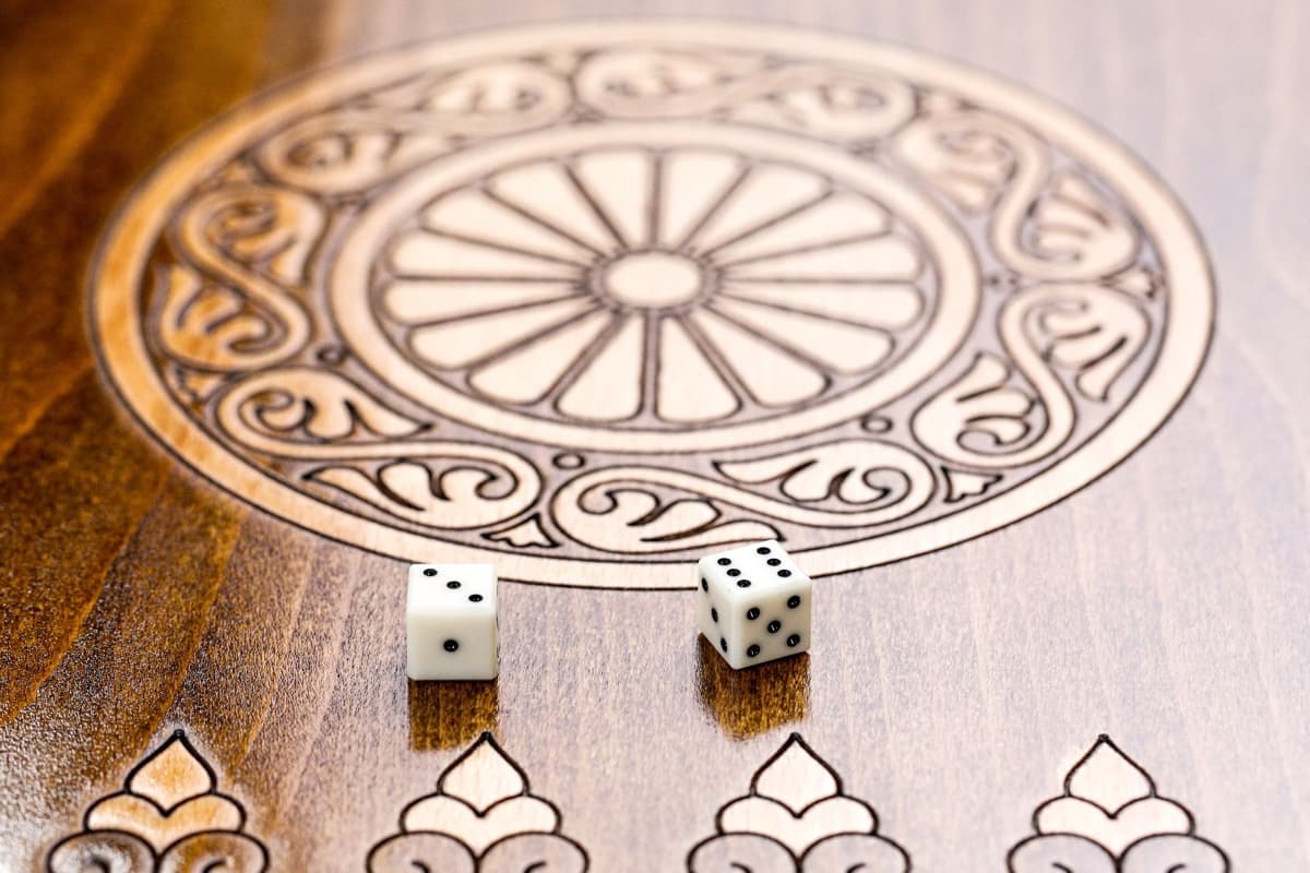 Hand Carved Premium Backgammon Warrior Vardan Mamikonyan #AI11324