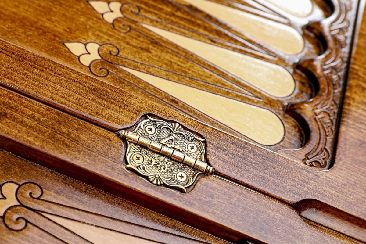 Hand Carved Ornament Backgammon With Epoxy #AI11538