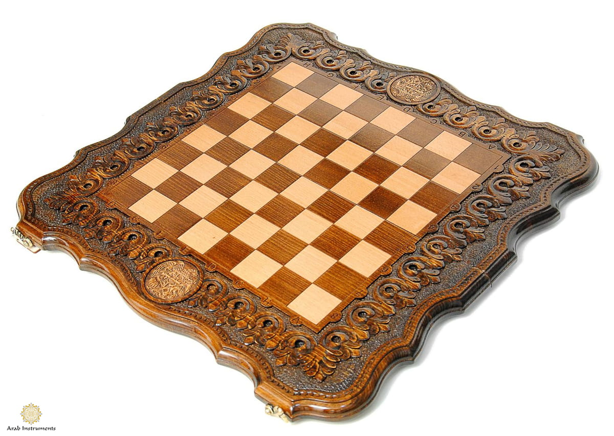 Hand Carved Premium Chess / Backgammon Wood Ornamental  #AI31354